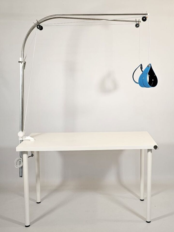 20250306_154129 Perdelle Neo – passive, adjustable, mechanical armrests for your ergonomic workplace to reduce the risk of Repetitive Strain Injury (RSI) and muscle tension in the back and shoulders.